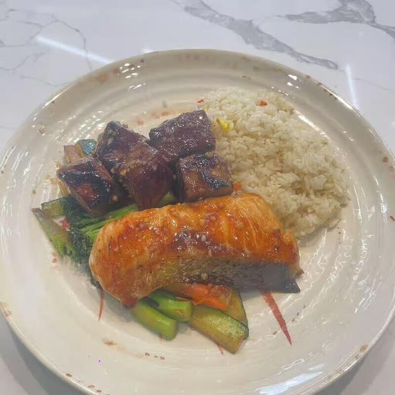 Chicken N Salmon hibachi